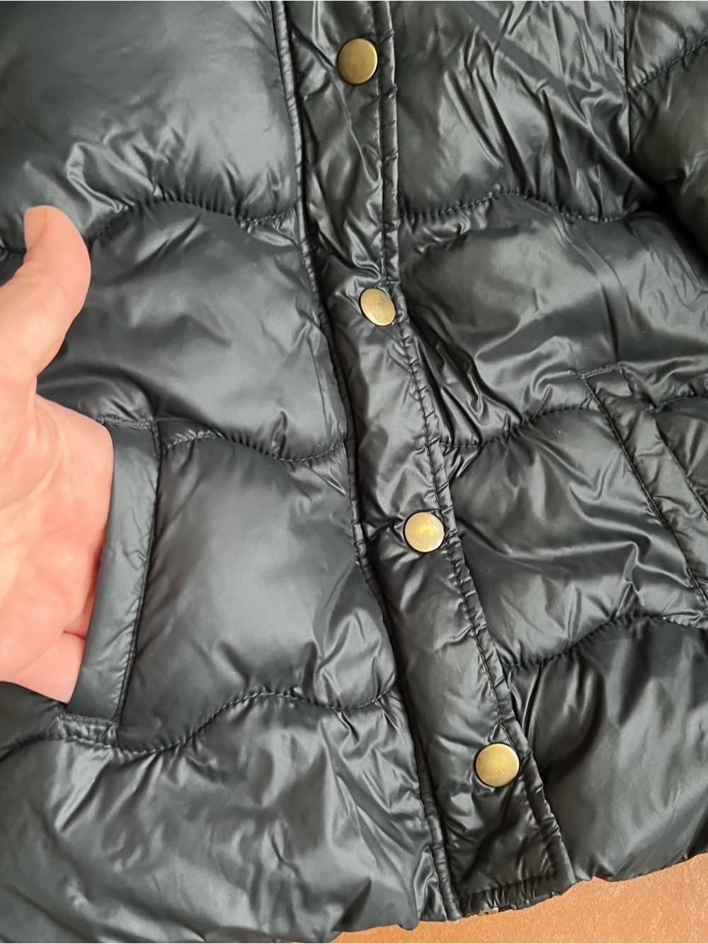 Old Navy Girls Black Hooded Puffer Coat Jacket Sz 3T with Faux Fur Hood - Picture 4 of 7